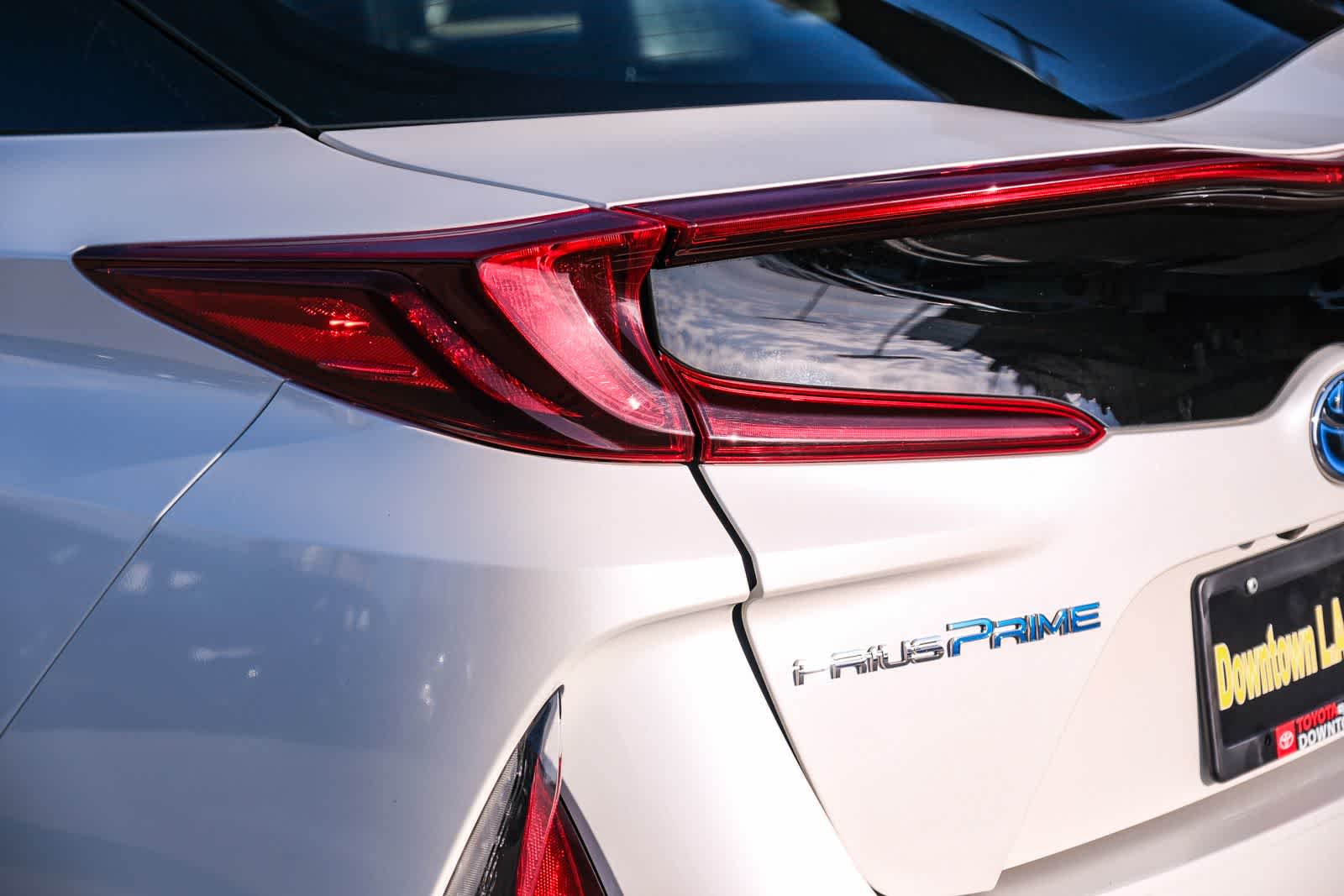 Thumbnail: 2017 Toyota Prius Prime - 7