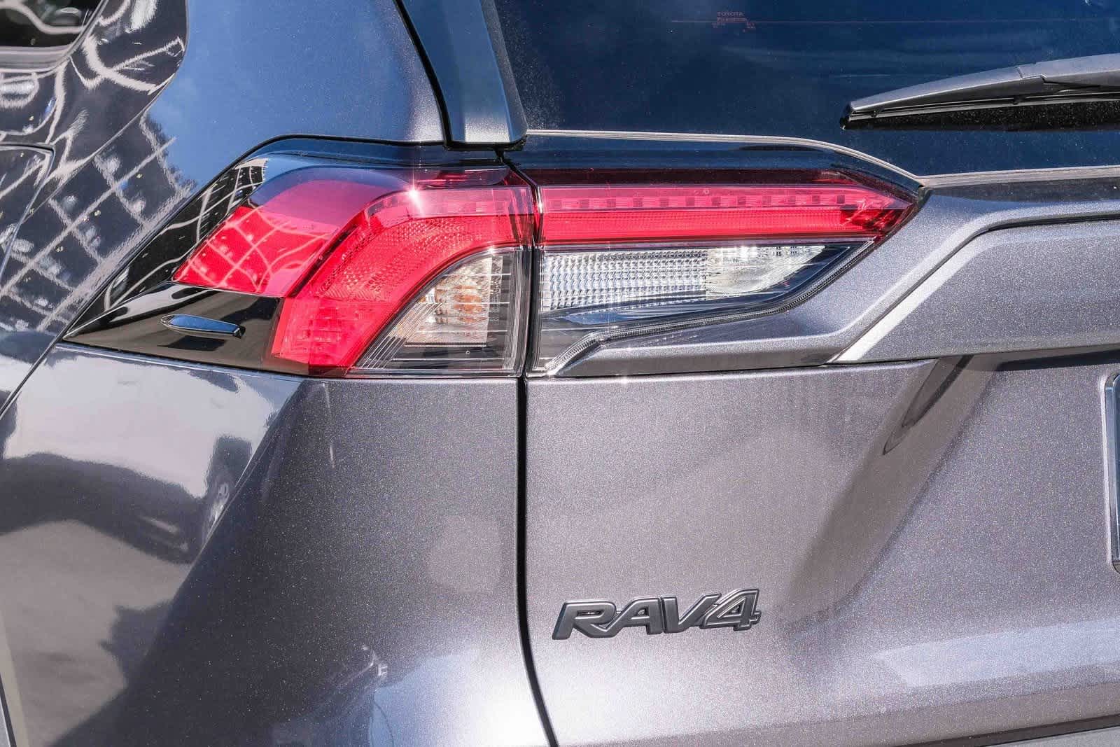 Thumbnail: 2025 Toyota RAV4 - 7