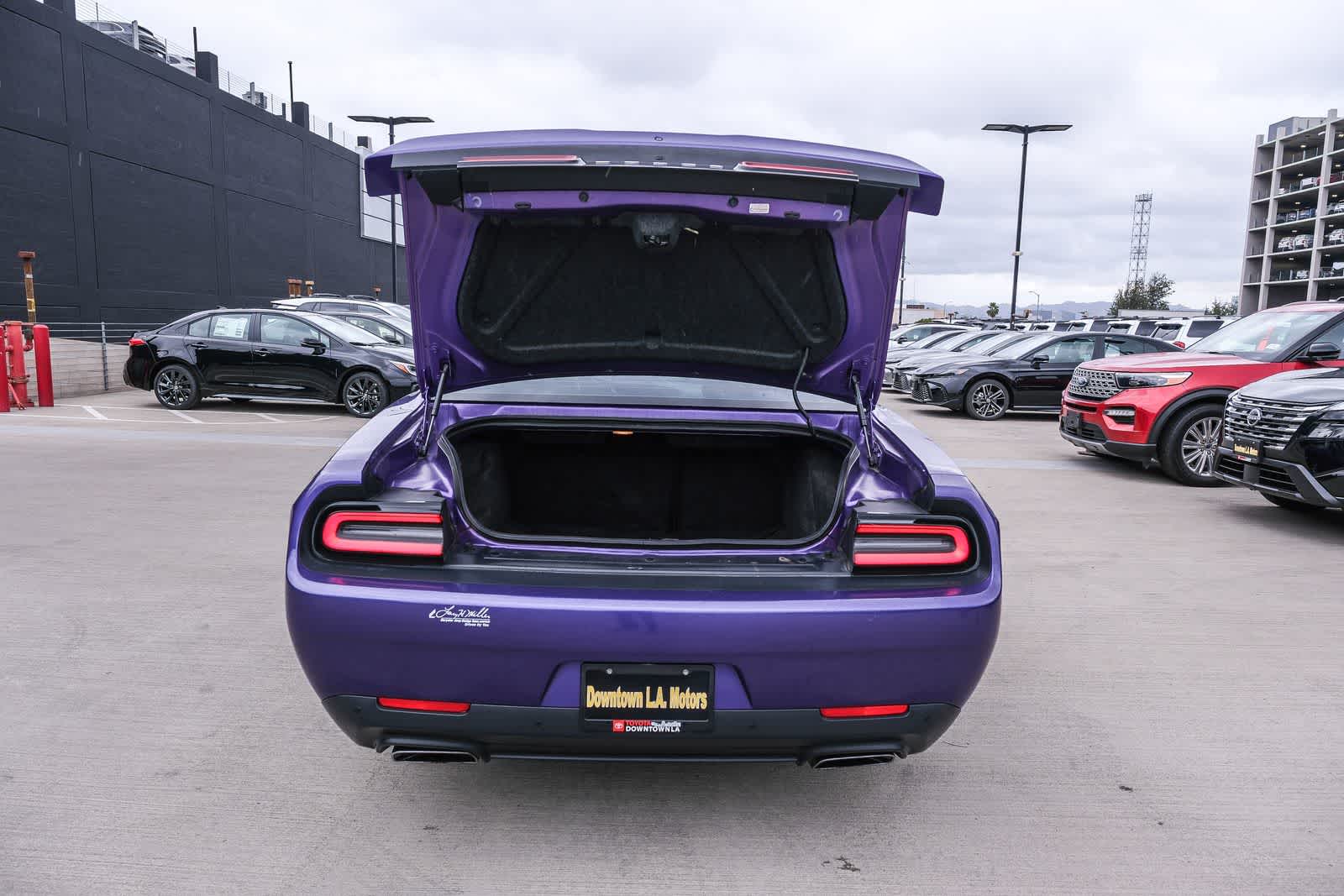 Thumbnail: 2016 Dodge Challenger - 23