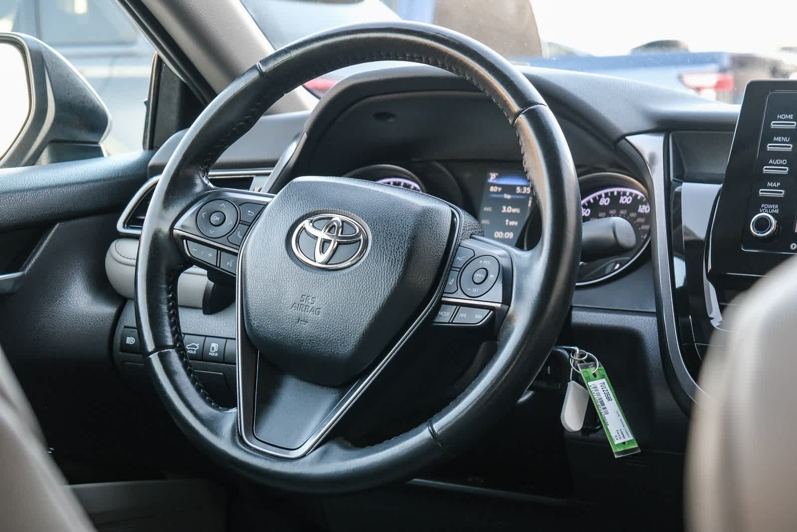 Thumbnail: 2023 Toyota Camry - 17