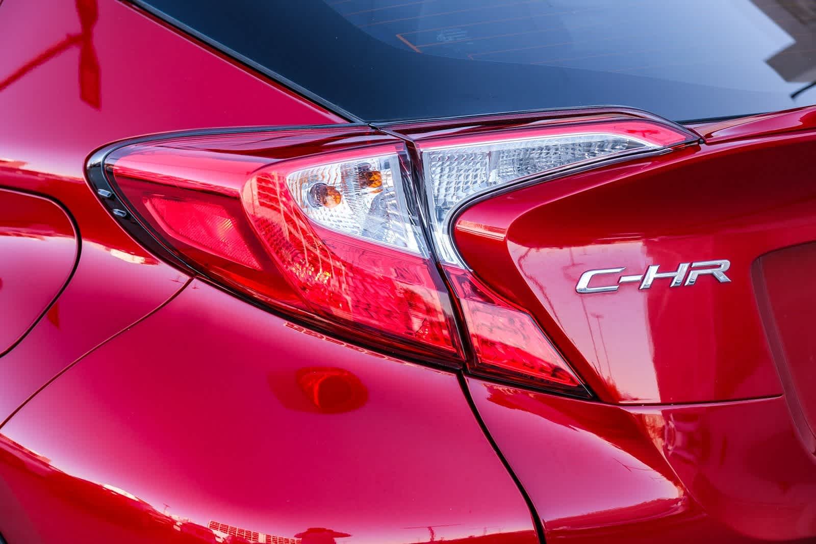 Thumbnail: 2022 Toyota C-HR - 7