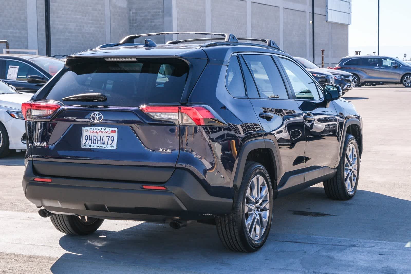 Thumbnail: 2023 Toyota RAV4 - 4