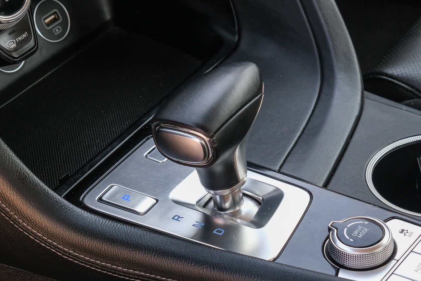 Thumbnail: 2023 Genesis G70 - 17