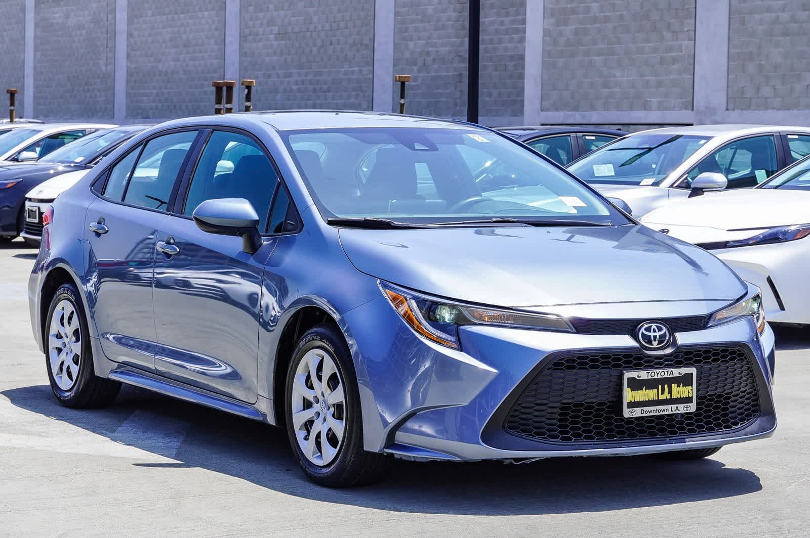 2021 Toyota Corolla LE 3