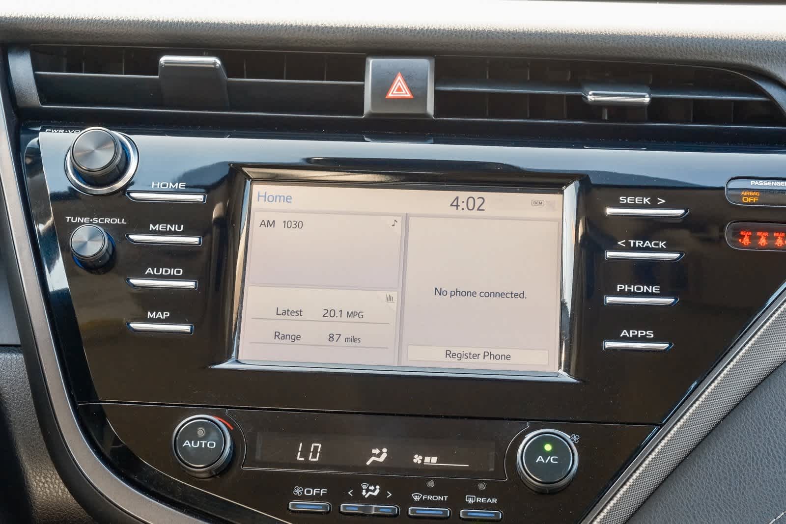 Thumbnail: 2019 Toyota Camry - 15