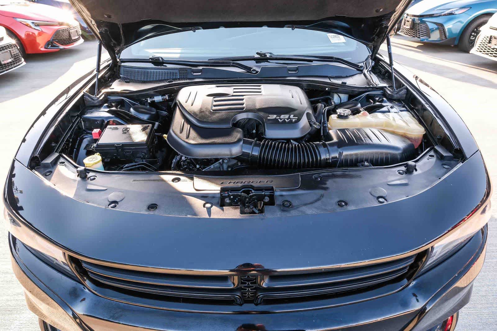 Thumbnail: 2016 Dodge Charger - 28