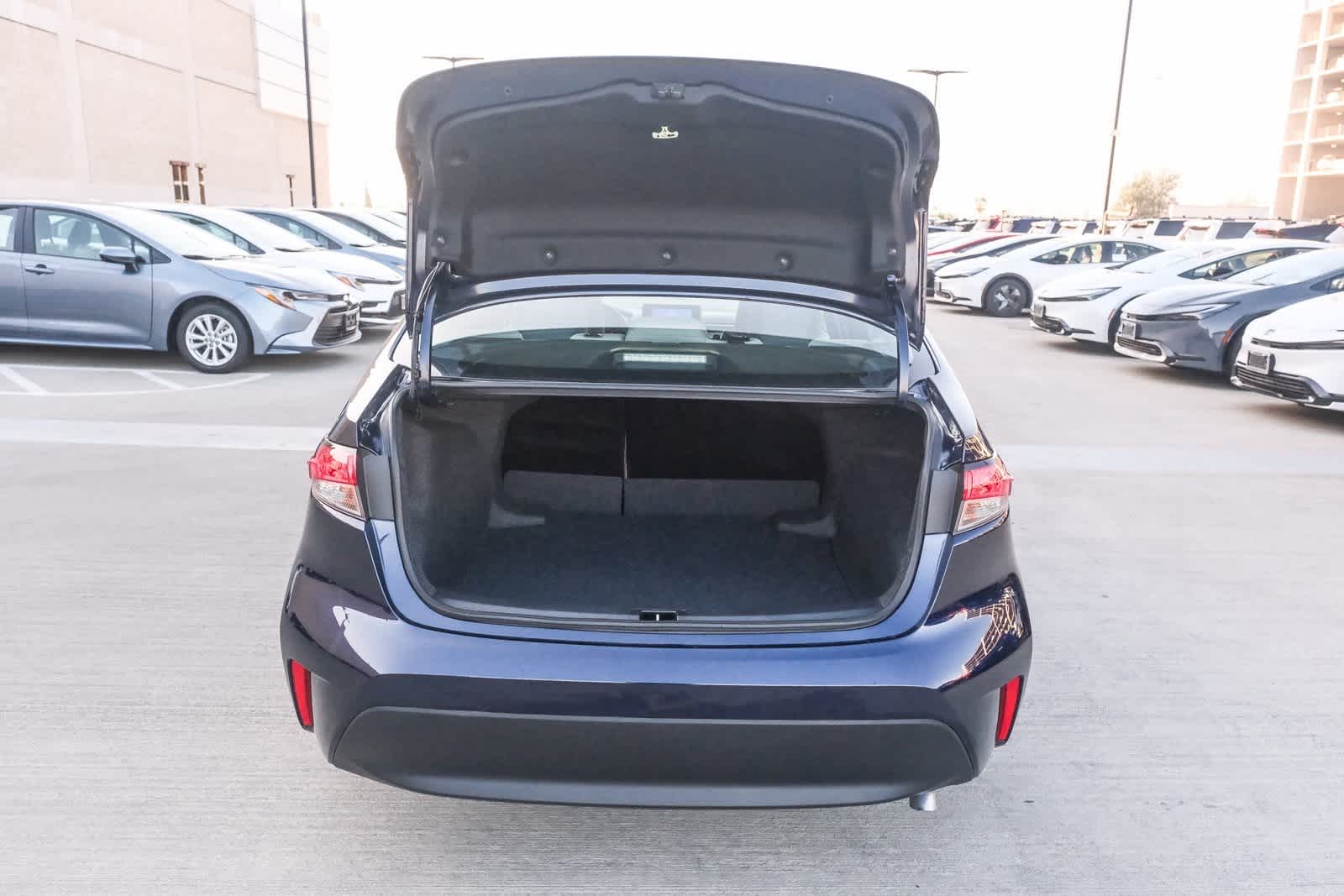 Thumbnail: 2025 Toyota Corolla - 26