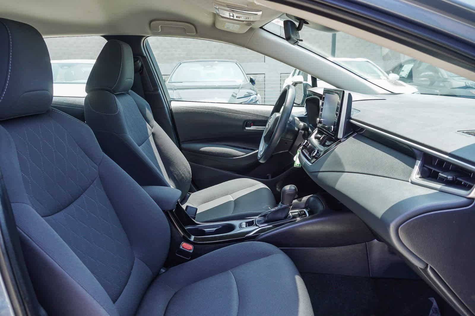 2021 Toyota Corolla LE 18