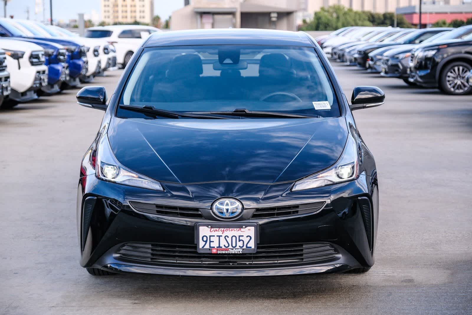 Thumbnail: 2022 Toyota Prius - 2