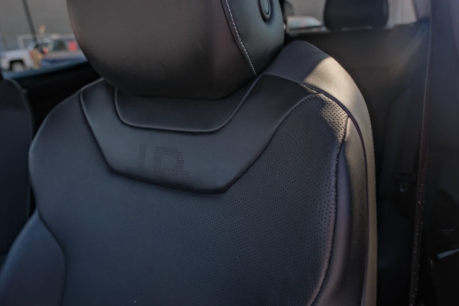 Thumbnail: 2023 Volkswagen ID.4 - 20