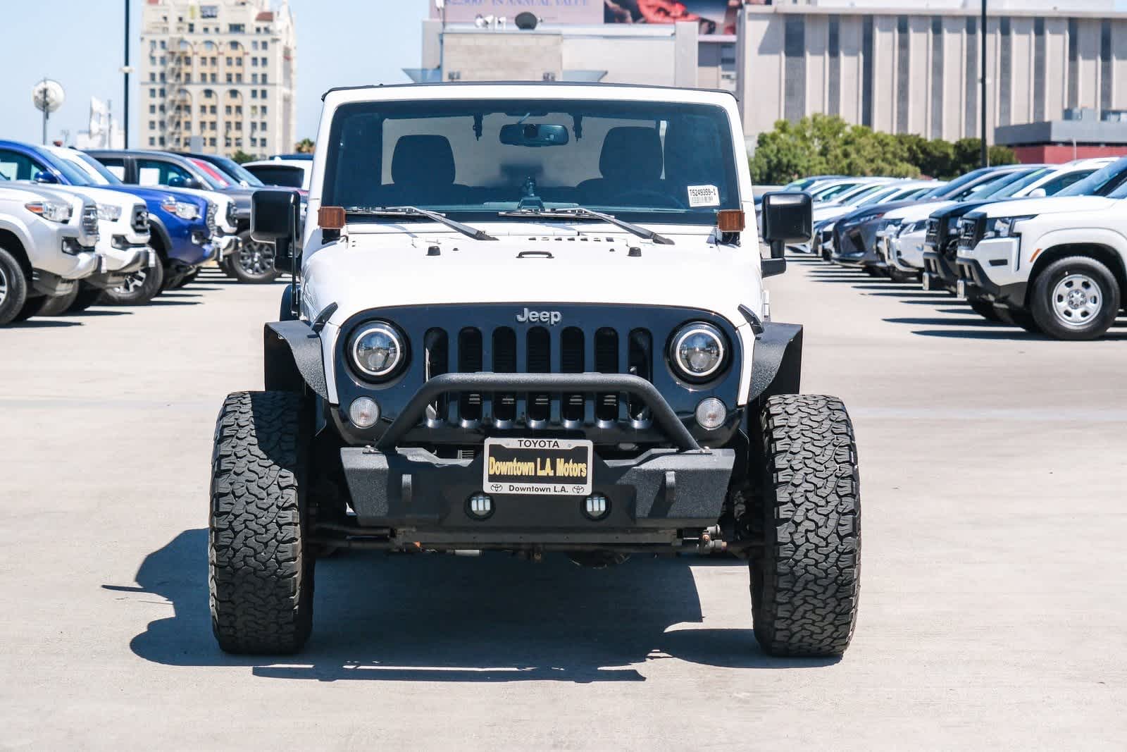 Thumbnail: 2015 Jeep Wrangler - 2