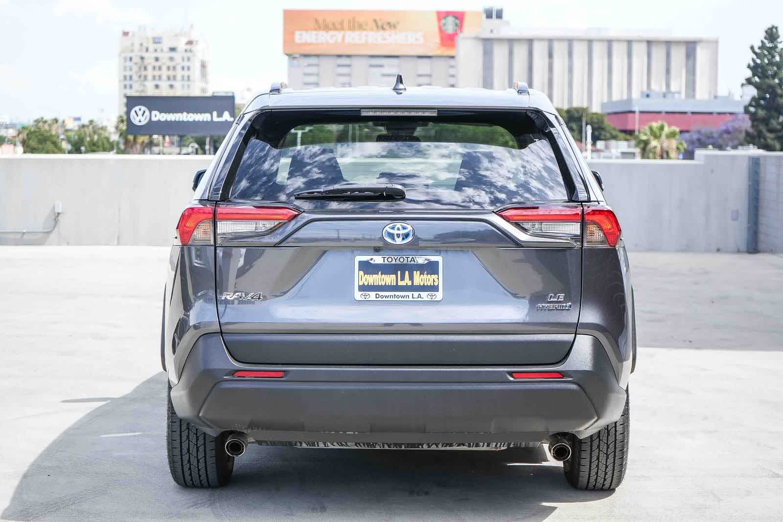 Thumbnail: 2022 Toyota RAV4 - 7