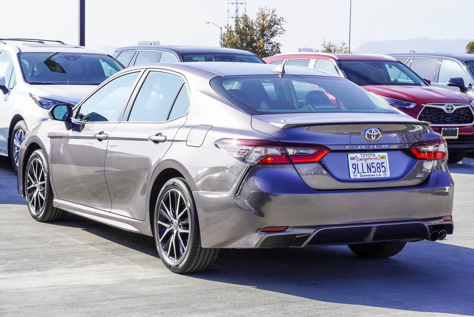 2024 Toyota Camry SE 6