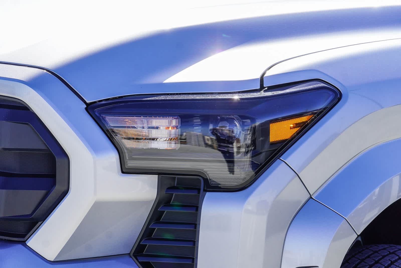 2025 Toyota Tacoma SR5 11
