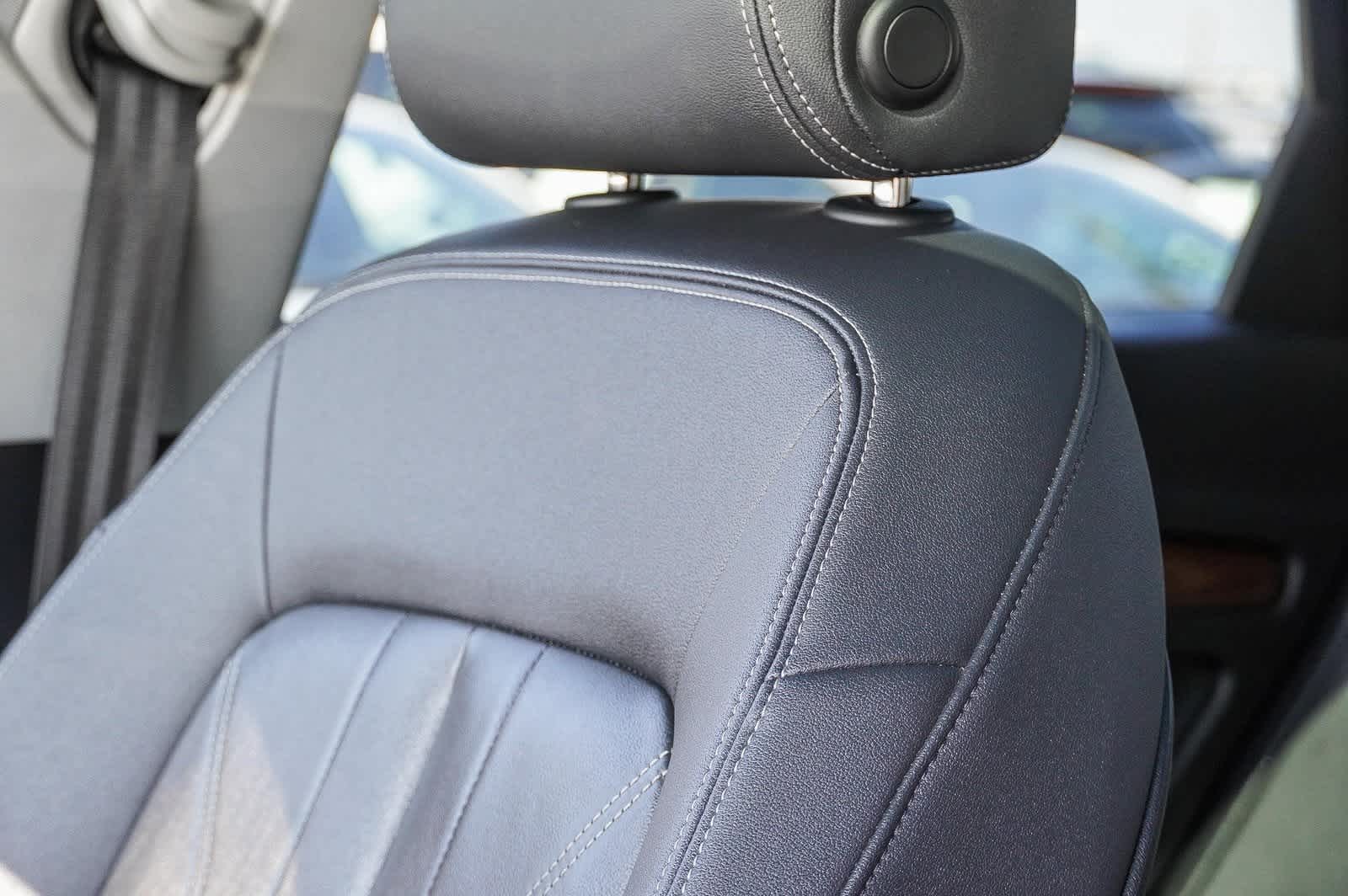 Thumbnail: 2022 Audi Q5 - 23