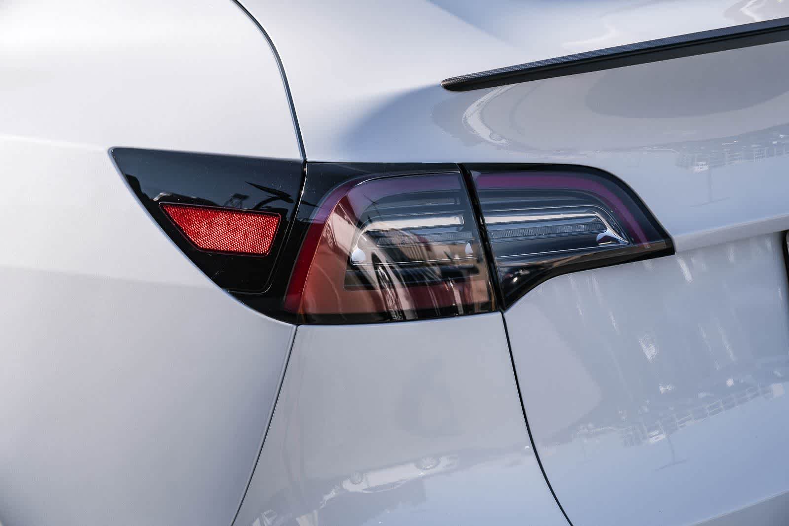 Thumbnail: 2022 Tesla Model Y - 7
