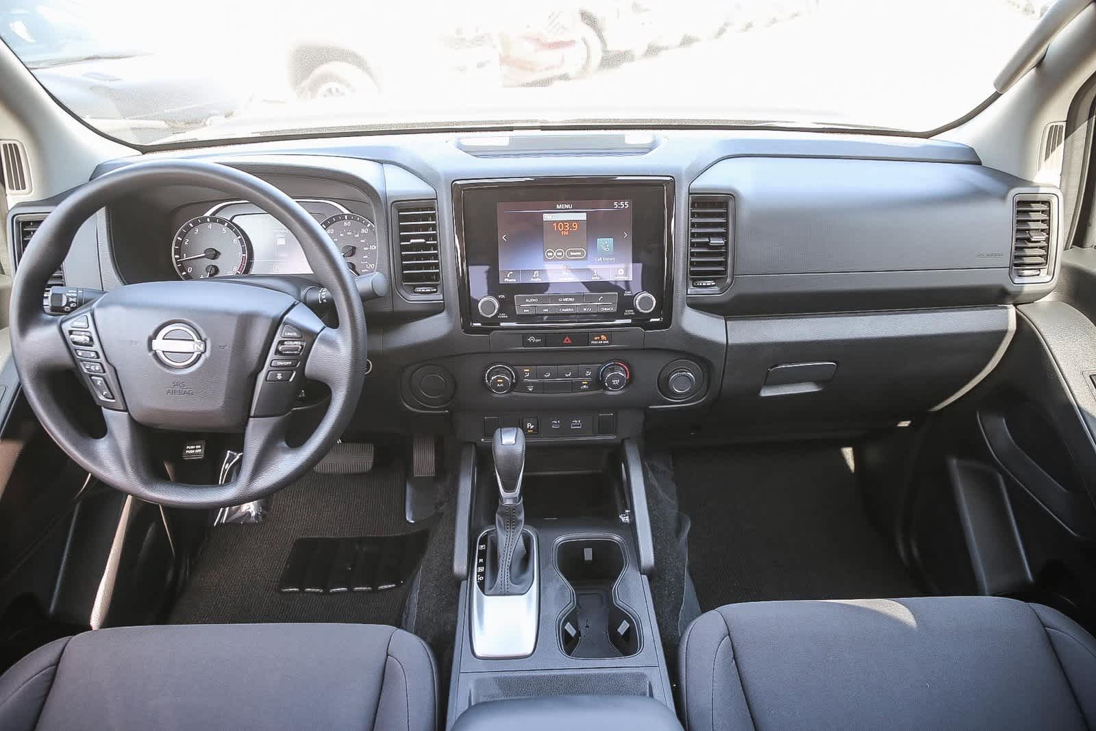 Thumbnail: 2024 Nissan Frontier - 12