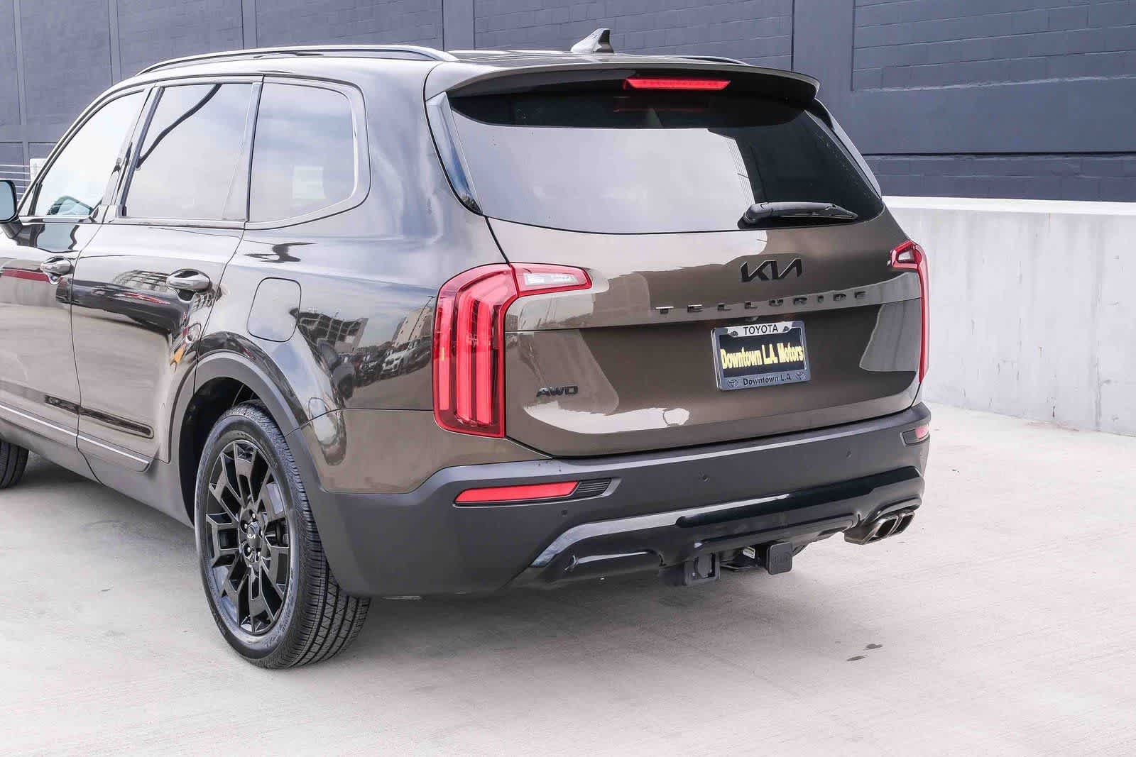 Thumbnail: 2022 Kia Telluride - 8