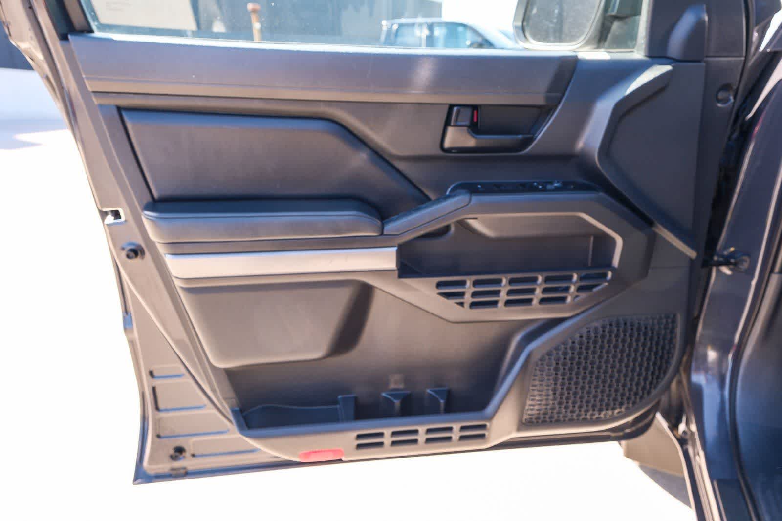 Thumbnail: 2024 Toyota Tacoma - 20