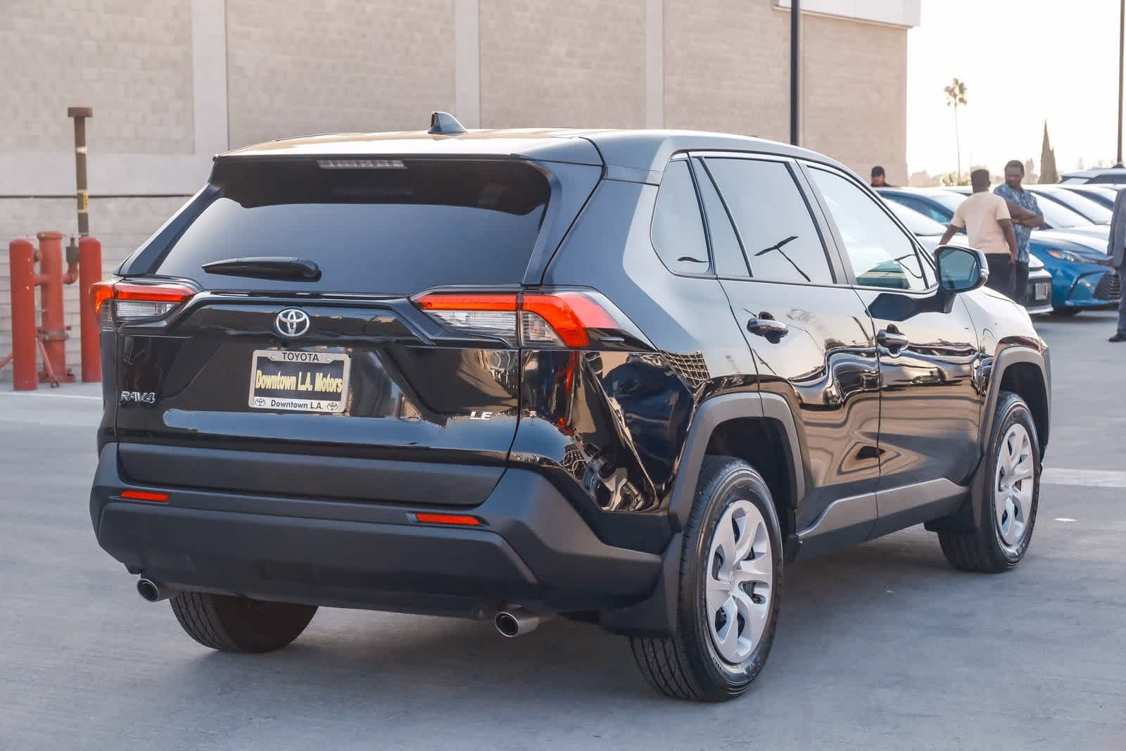 Thumbnail: 2024 Toyota RAV4 - 4