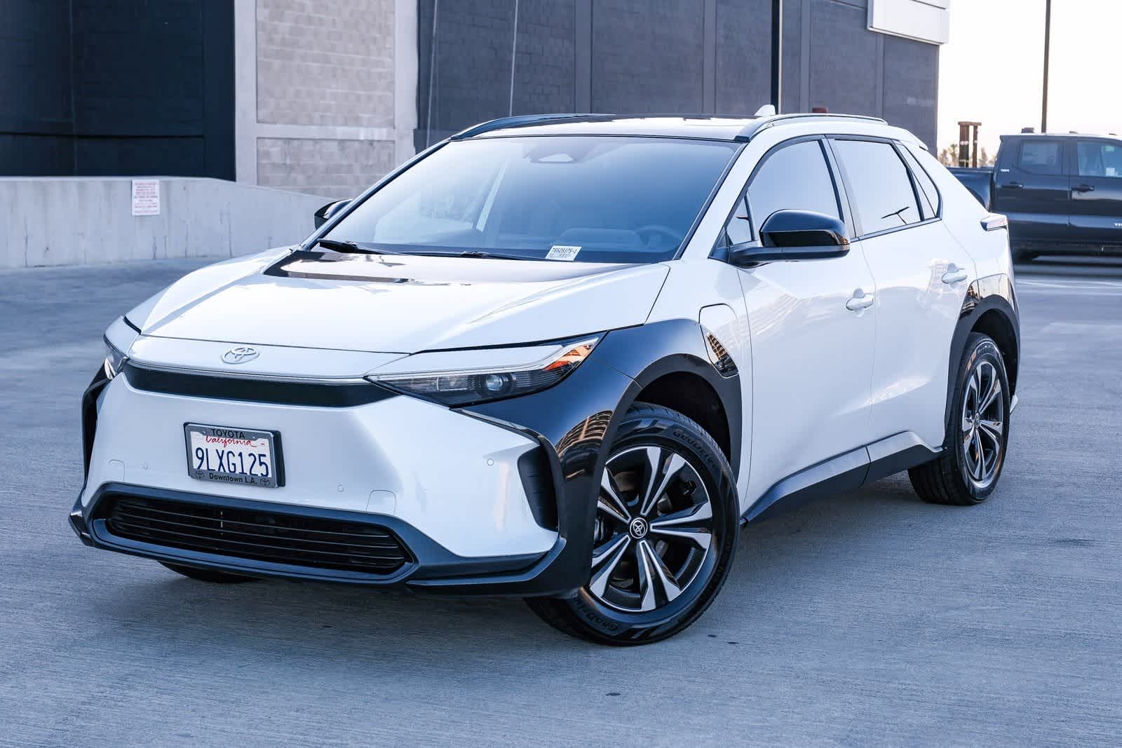 2023 Toyota bZ4X XLE -
                  Los Angeles, CA