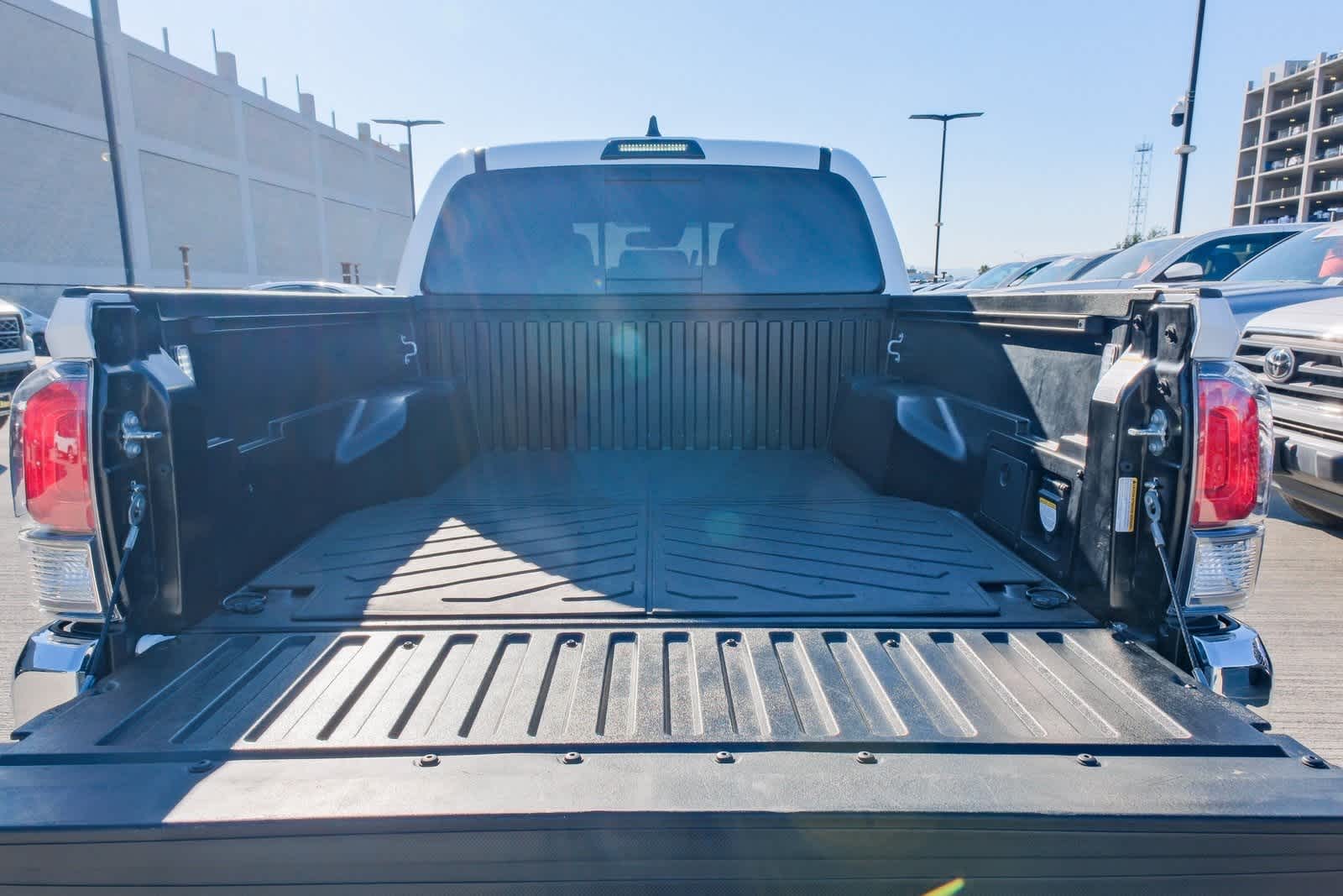 Thumbnail: 2023 Toyota Tacoma - 26