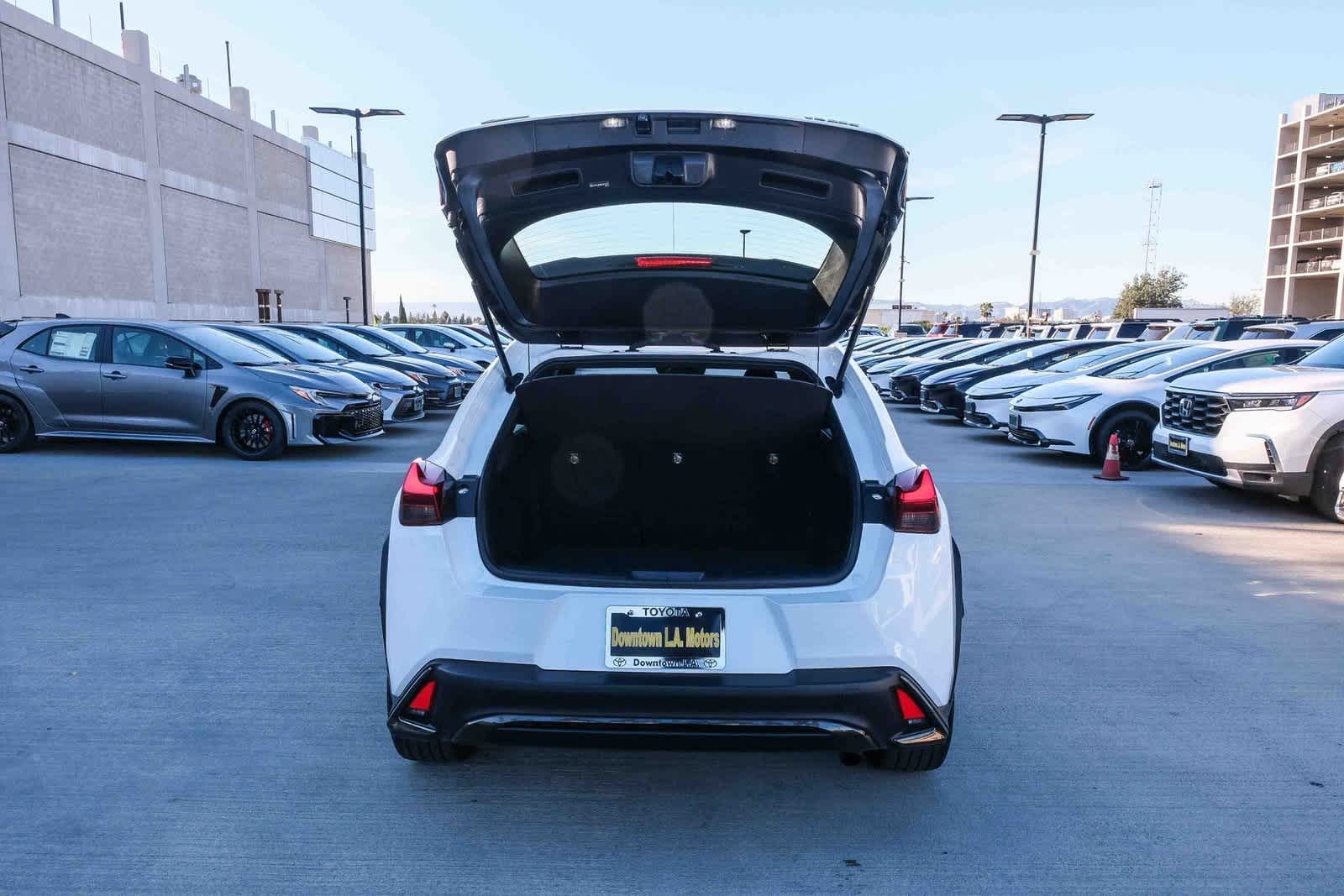 Thumbnail: 2019 Lexus UX - 27