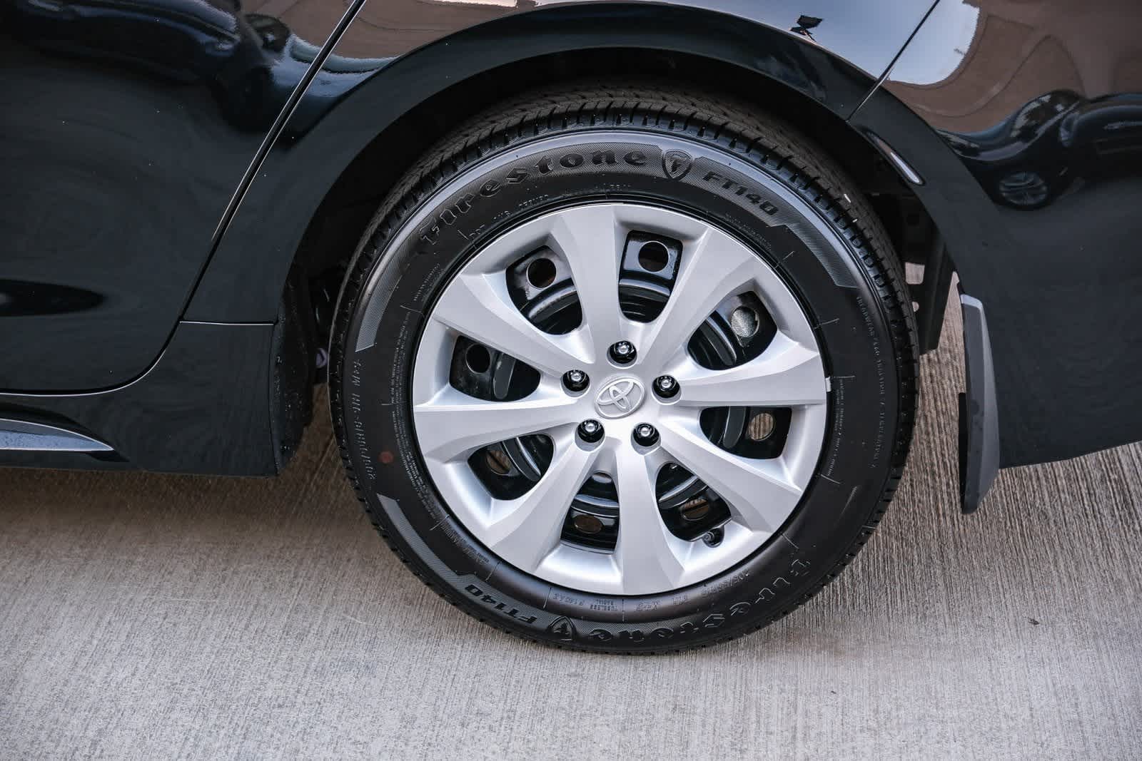 Thumbnail: 2025 Toyota Corolla - 9