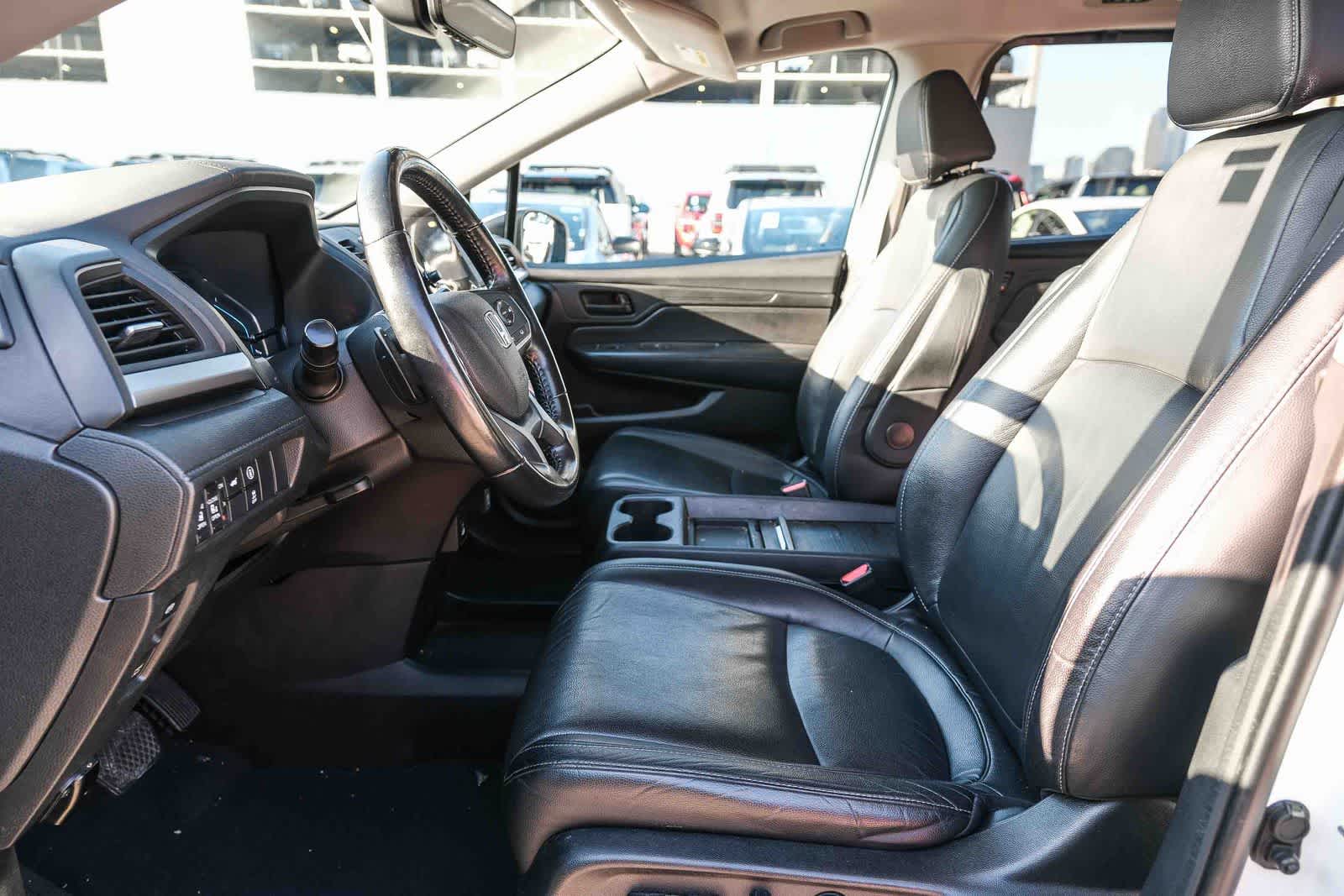 Thumbnail: 2022 Honda Odyssey - 19