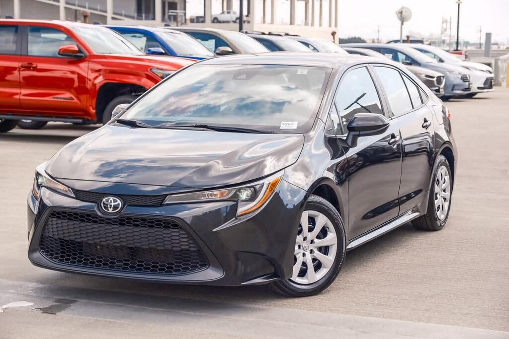 Certified 2022 Toyota Corolla LE Sedan