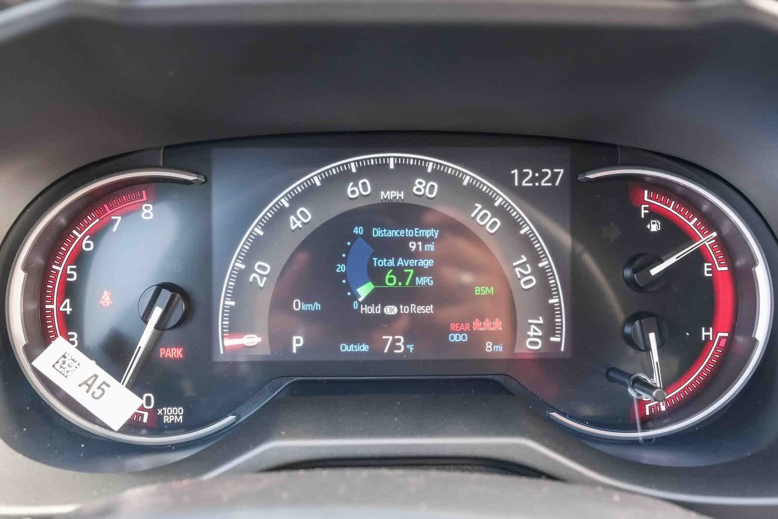 Thumbnail: 2025 Toyota RAV4 - 25