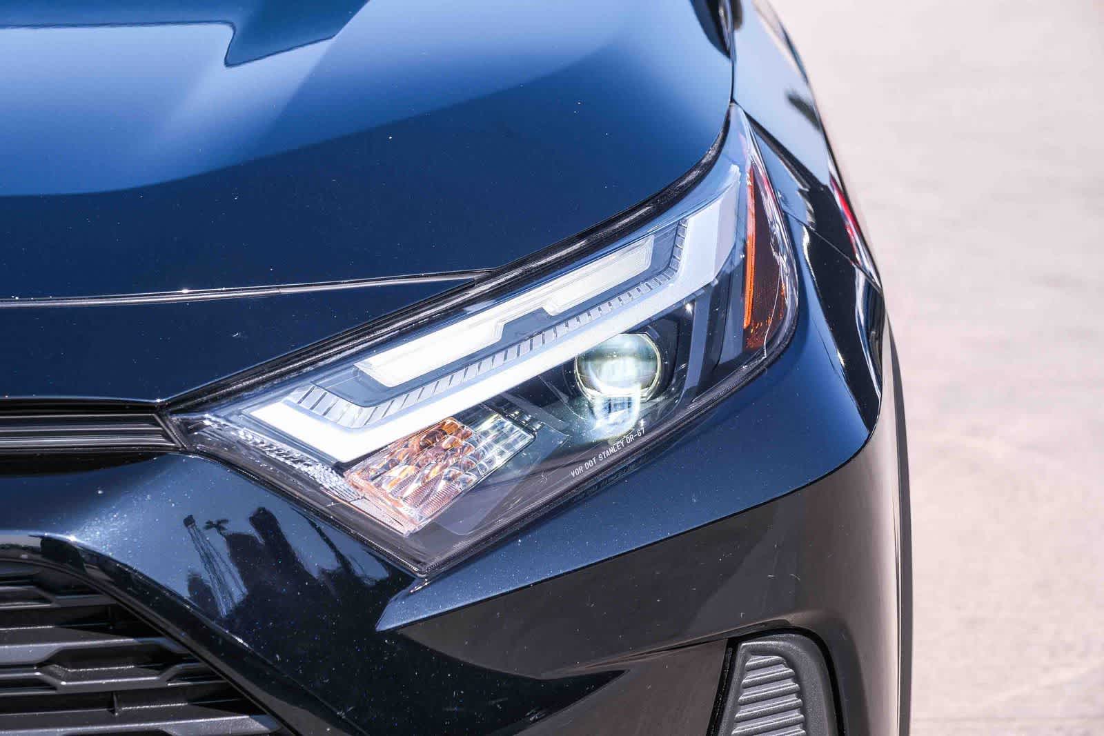 Thumbnail: 2024 Toyota RAV4 - 12