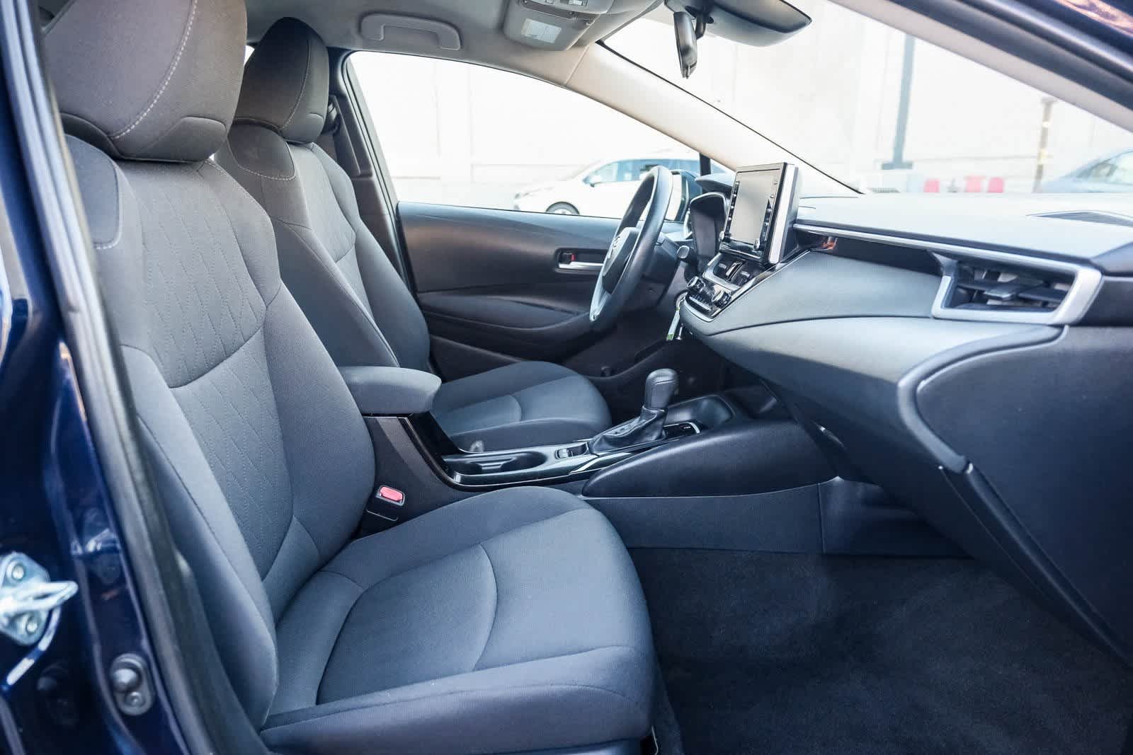 Thumbnail: 2021 Toyota Corolla - 18