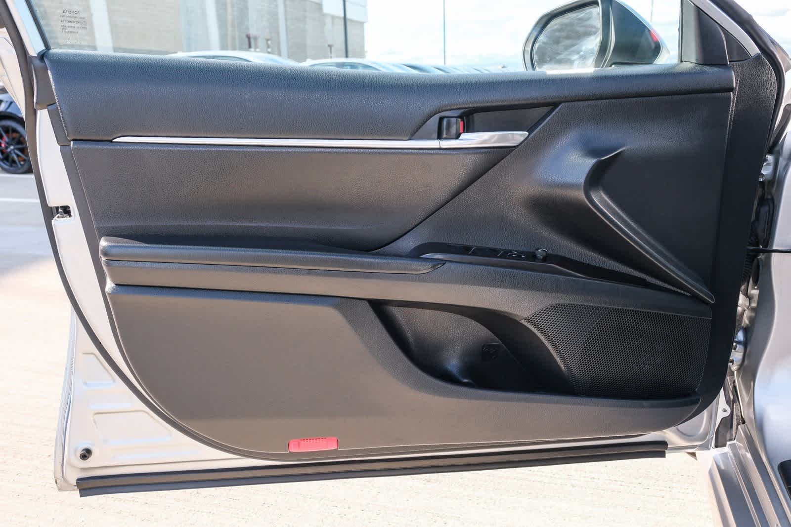 Thumbnail: 2022 Toyota Camry - 23