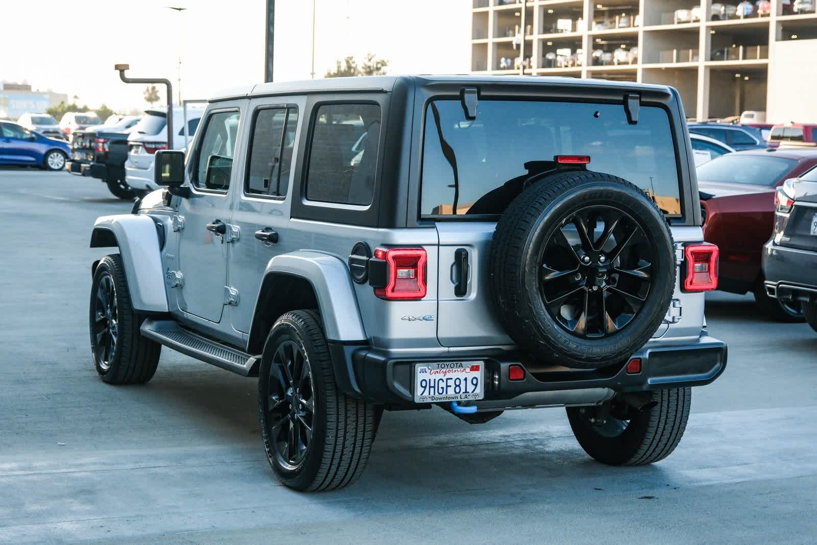 Thumbnail: 2023 Jeep Wrangler - 6
