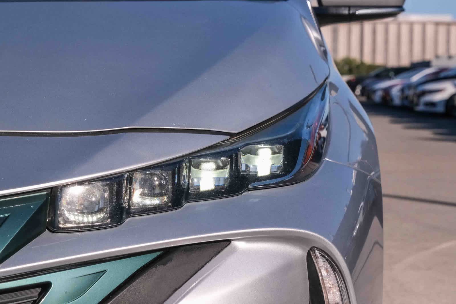 Thumbnail: 2020 Toyota Prius Prime - 11