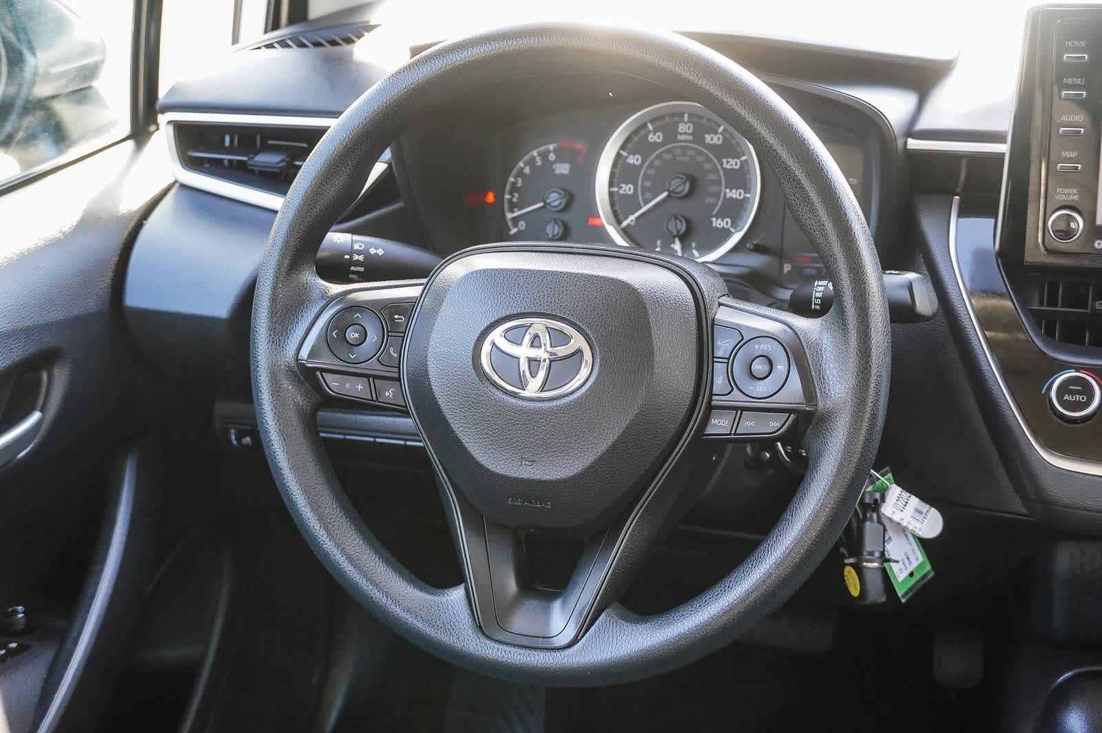 Thumbnail: 2021 Toyota Corolla - 16