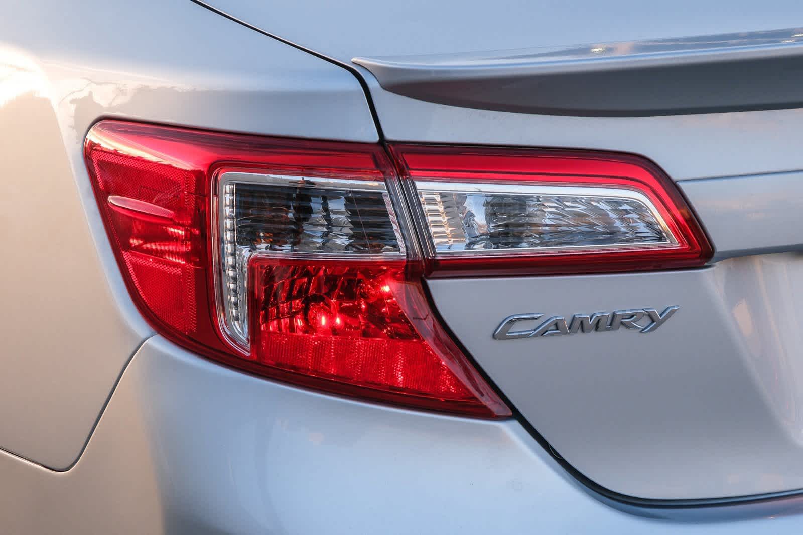 Thumbnail: 2014 Toyota Camry - 7
