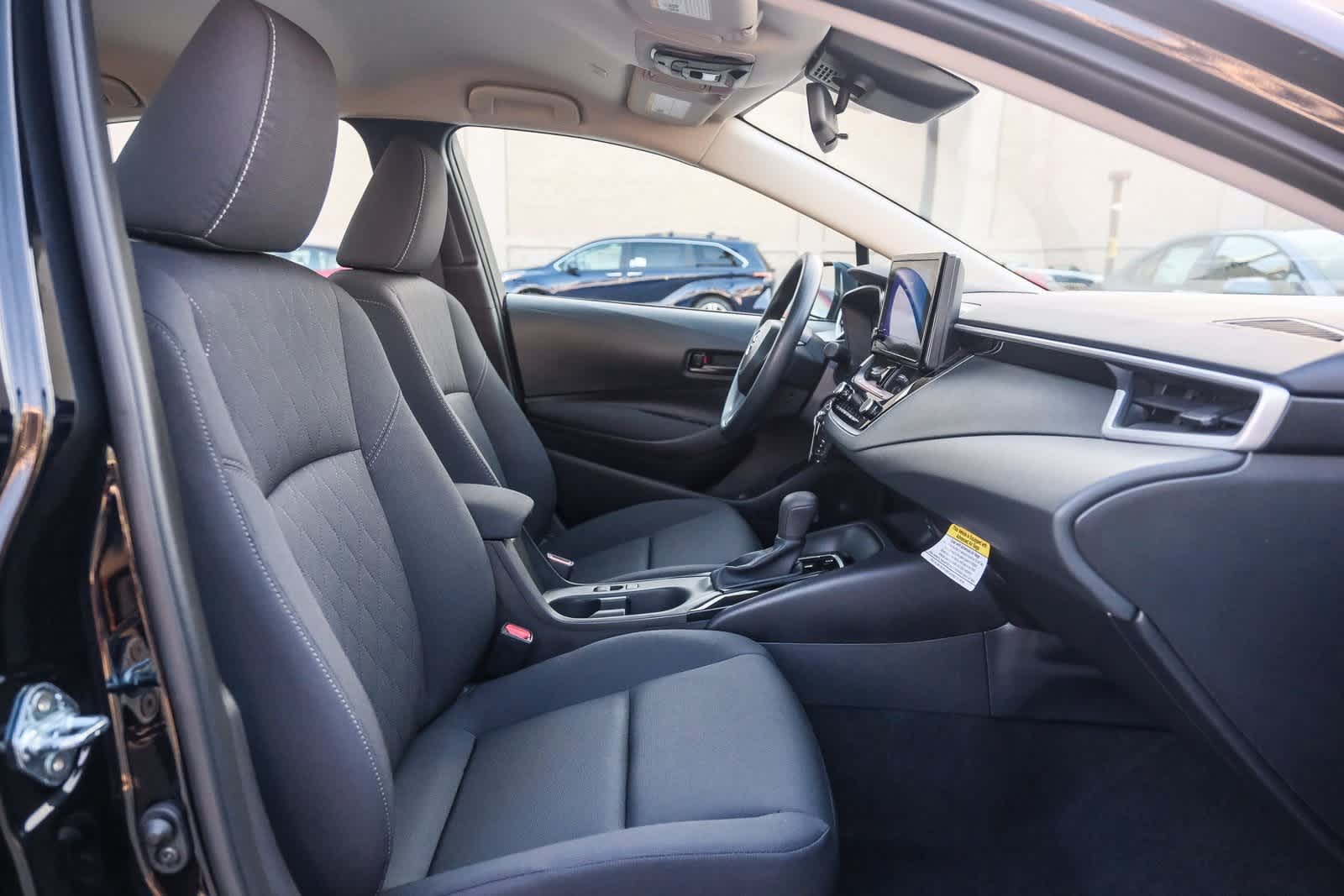 Thumbnail: 2025 Toyota Corolla - 18