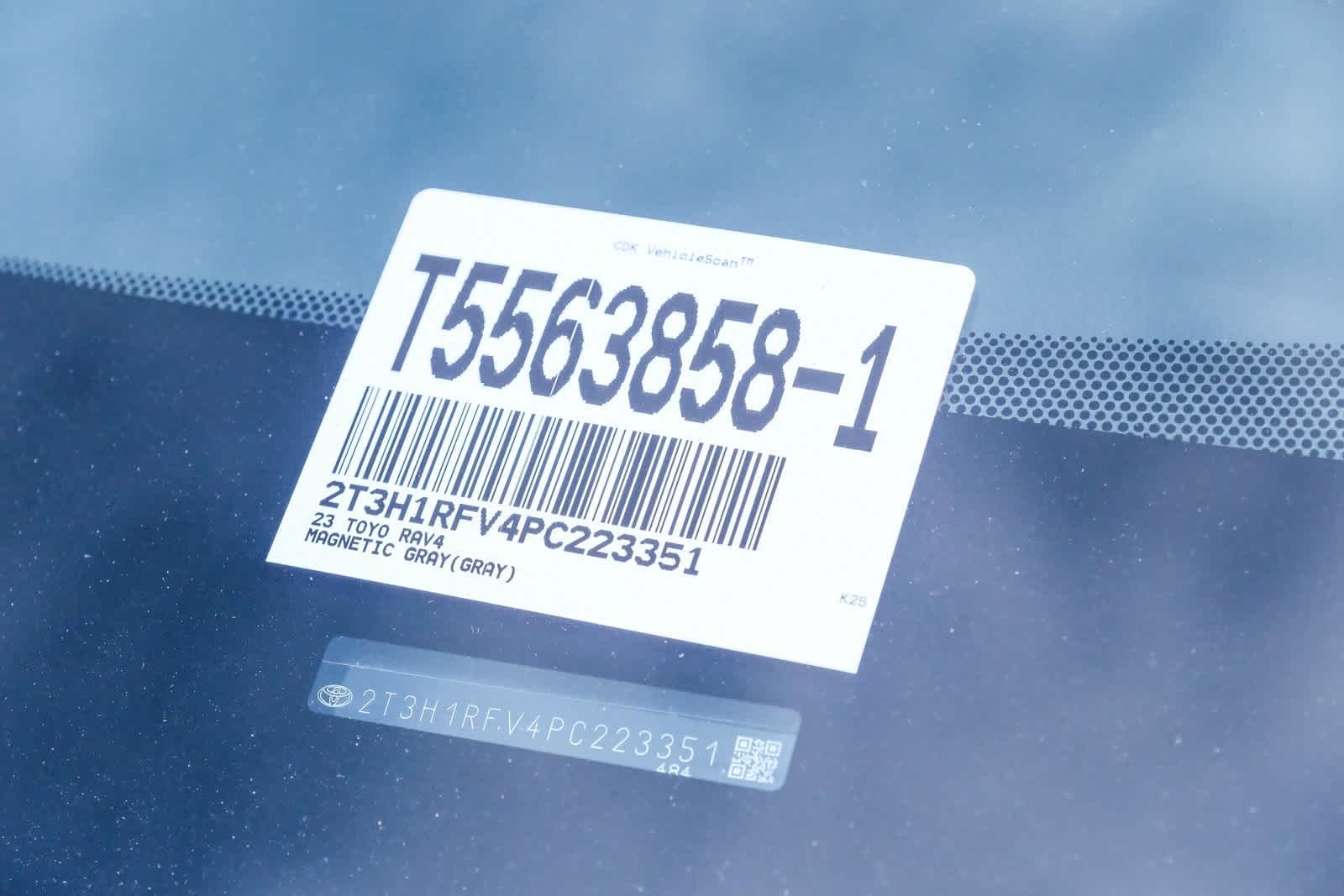 Thumbnail: 2023 Toyota RAV4 - 29