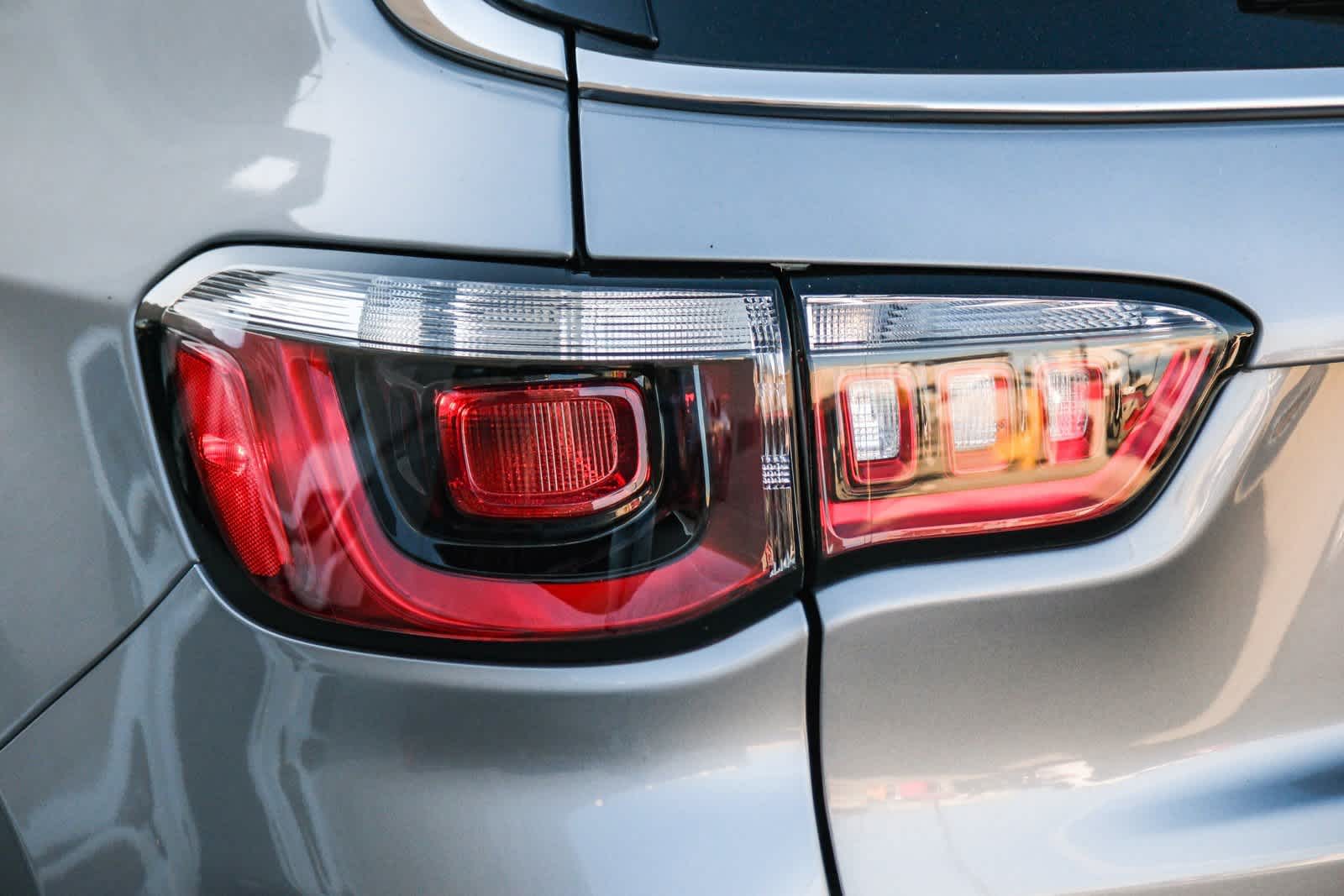 Thumbnail: 2023 Jeep Compass - 7
