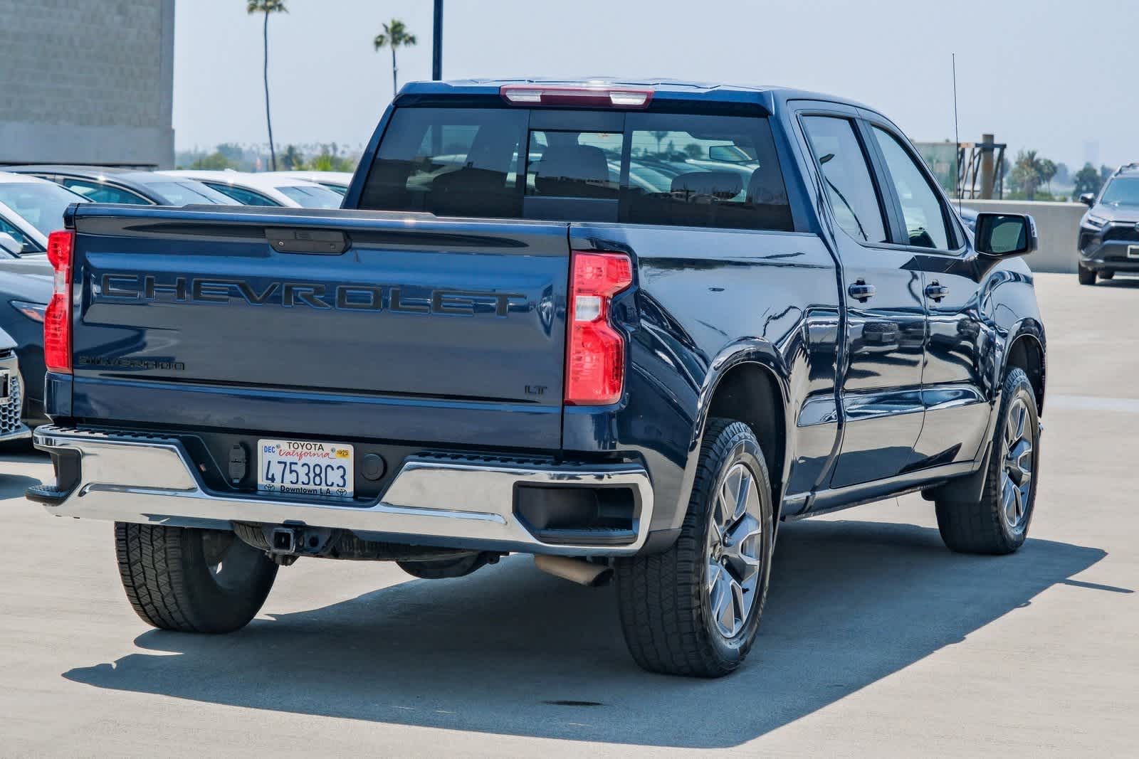 Thumbnail: 2021 Chevrolet Silverado 1500 - 4