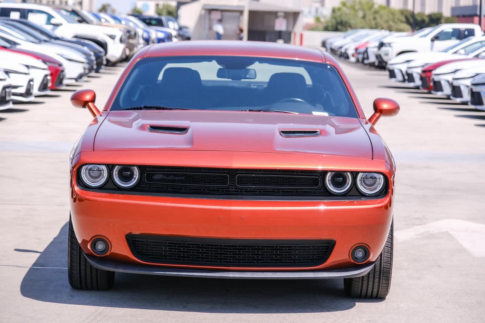 Thumbnail: 2022 Dodge Challenger - 2