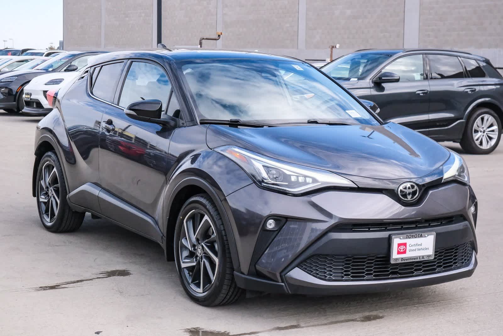 Thumbnail: 2021 Toyota C-HR - 3