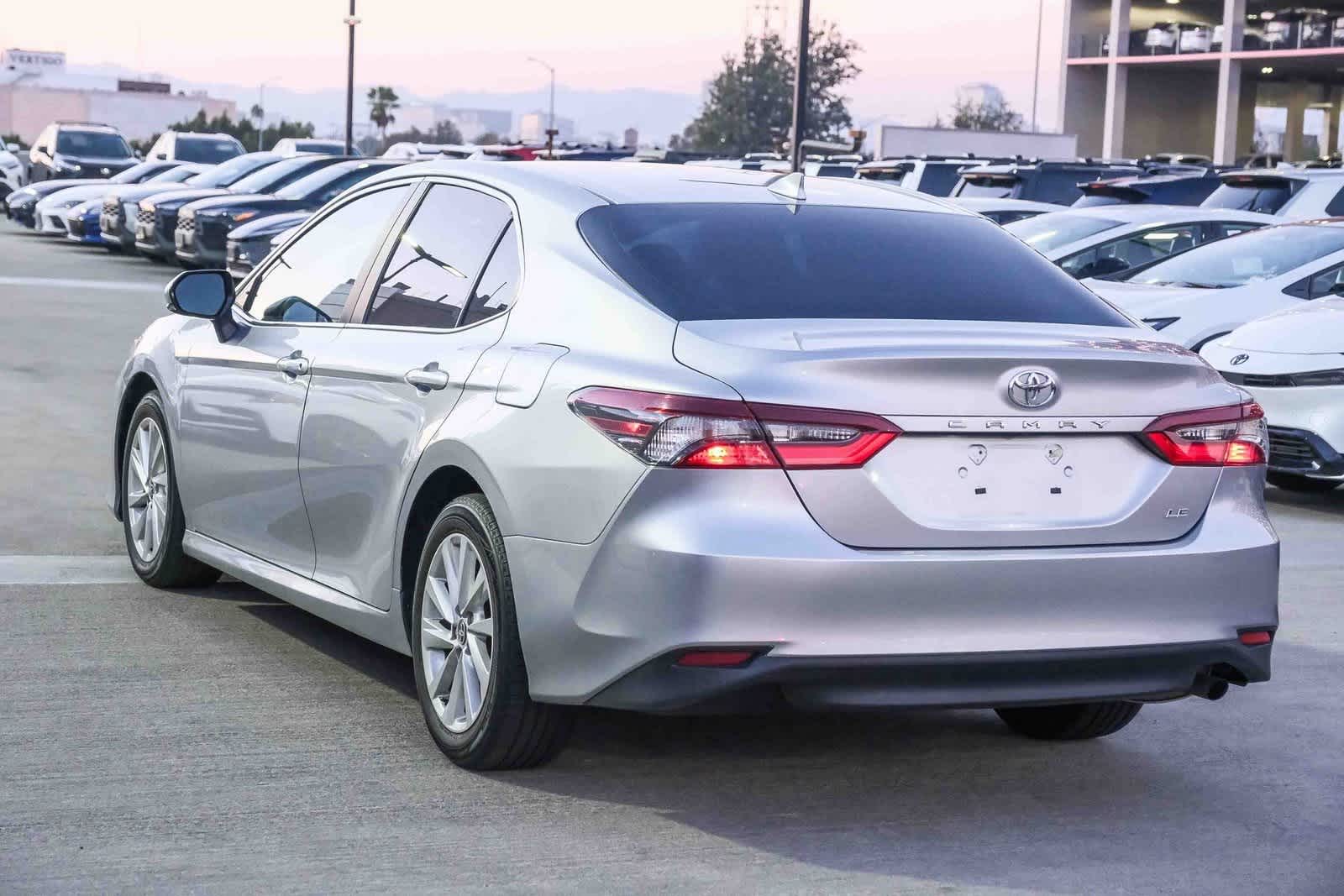 Thumbnail: 2023 Toyota Camry - 6