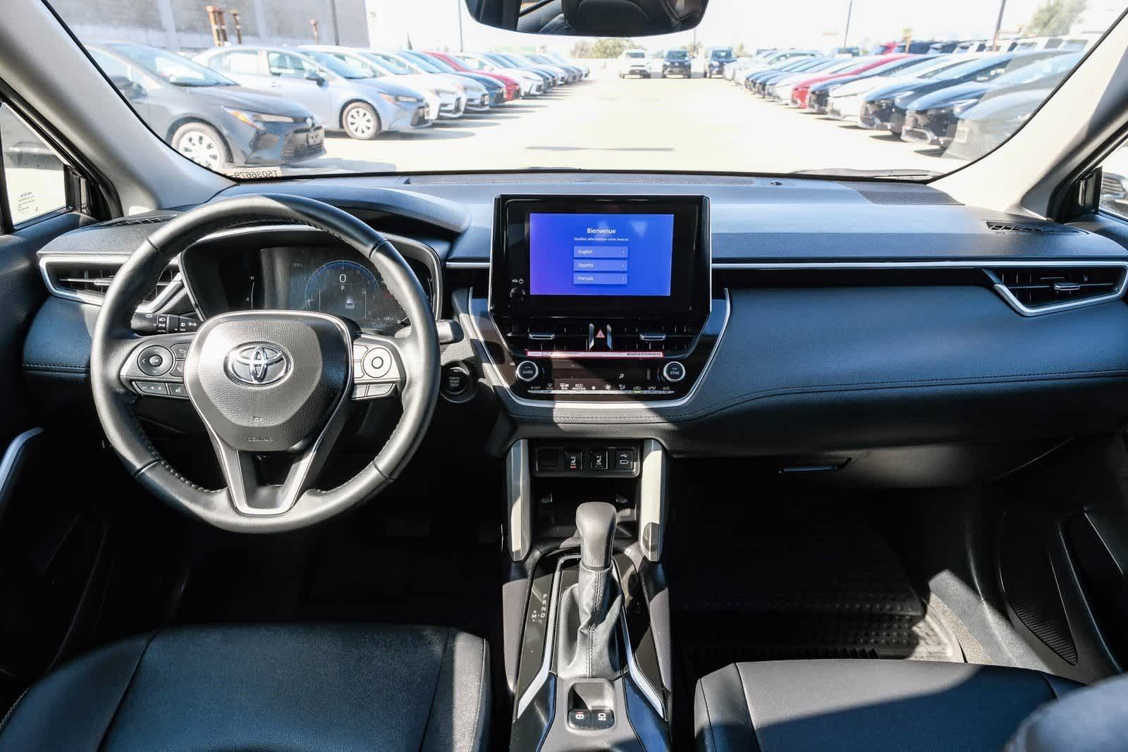 Thumbnail: 2025 Toyota Corolla Cross - 13