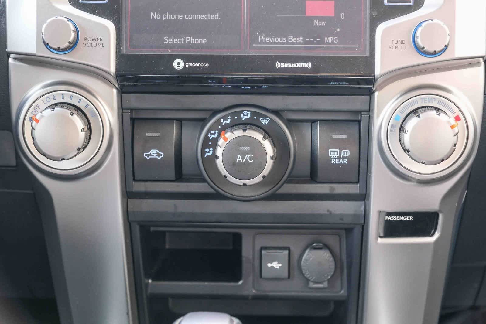 Thumbnail: 2023 Toyota 4Runner - 16