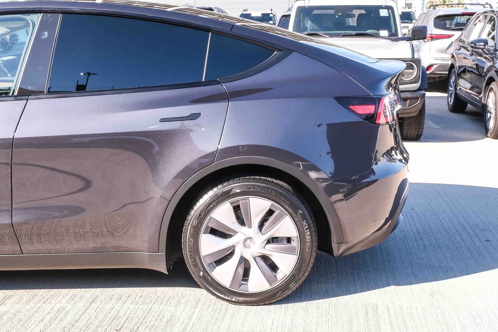 Thumbnail: 2024 Tesla Model Y - 7