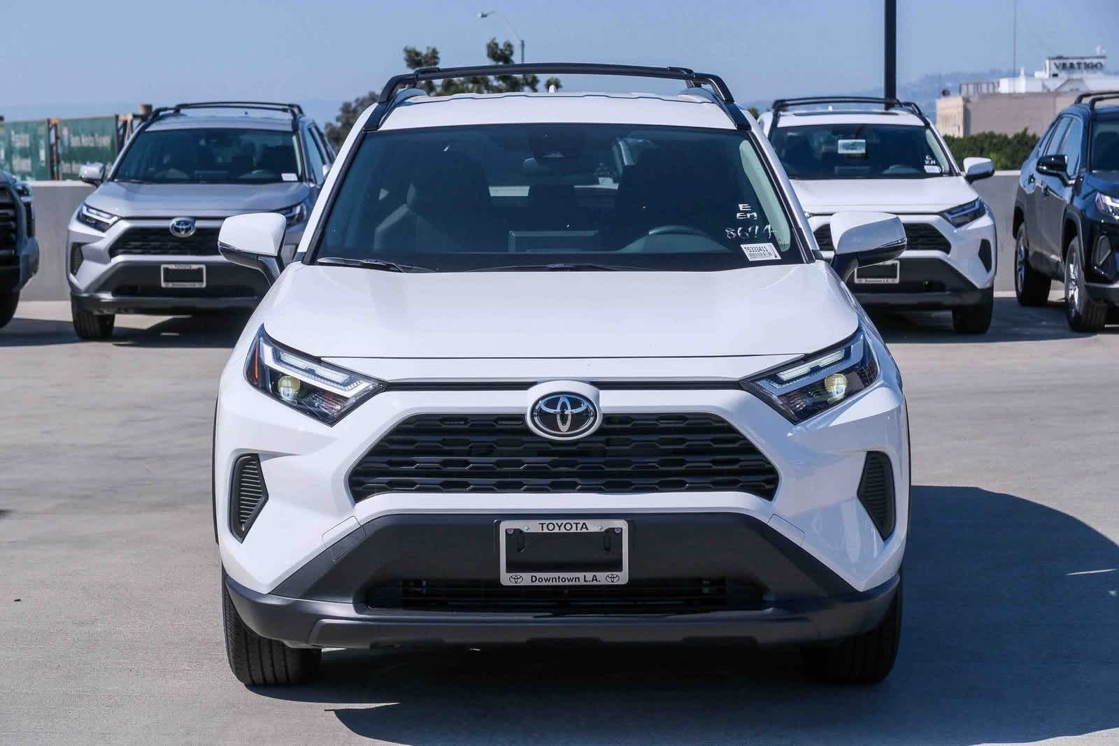 Thumbnail: 2025 Toyota RAV4 - 2