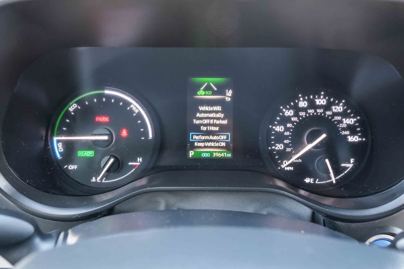 Thumbnail: 2024 Toyota Sienna - 22